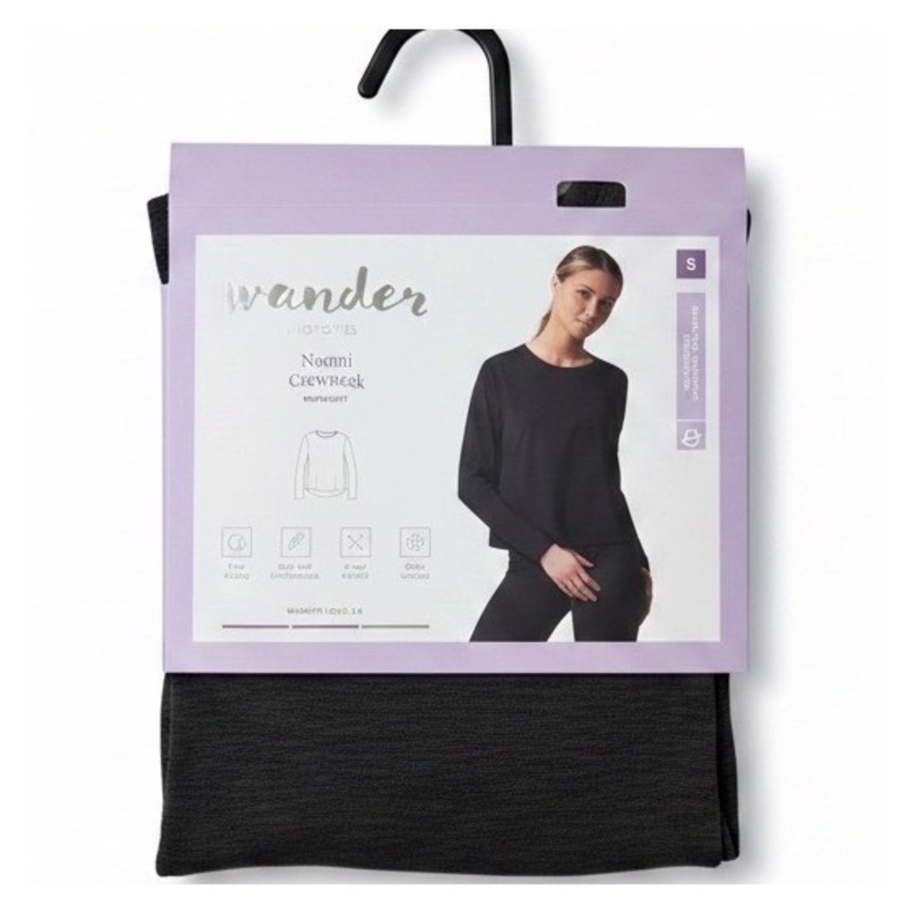 Wander Noemi Crewneck Undershirt Black Long Sleeve Base Layer Small NEW